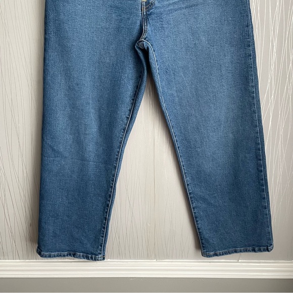 Levi’s Ribcage Straight Ankle Jeans size 32 - Picture 3 of 10